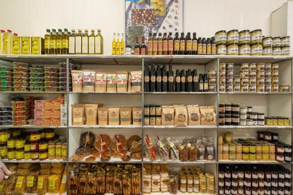 Magasin Biscotte SA15